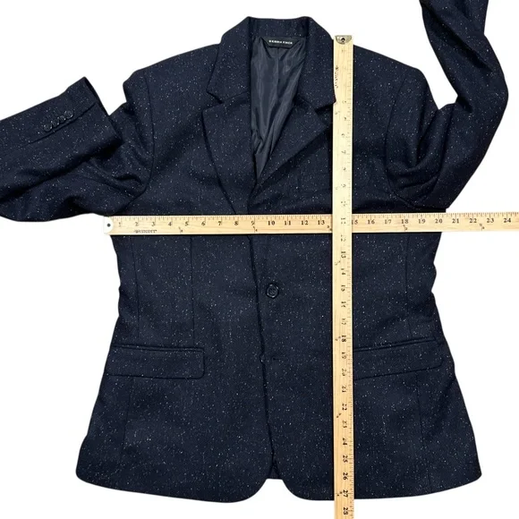 Sold - Picture 4 of 10